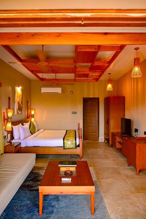 Hotel Sonar Bangla Sundarban Gosaba Exterior photo